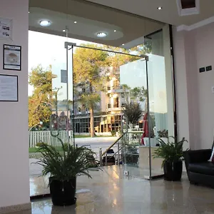 Aljor Hotel Golem (Tirana)