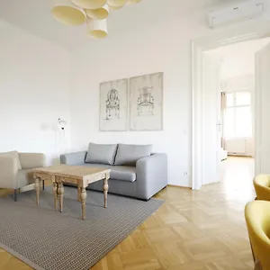 Apartamento Heymi Opernring, Viena